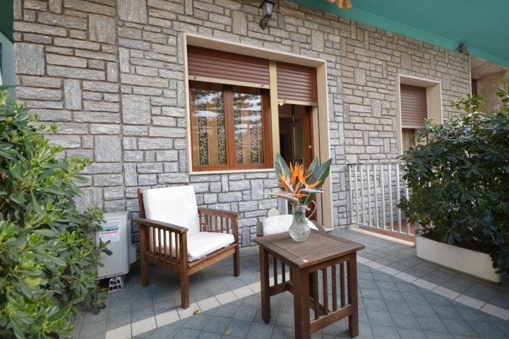 Riva Beach Apartment Ріва-Ліґуре Екстер'єр фото