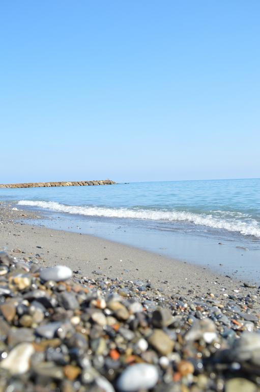 Riva Beach Apartment Ріва-Ліґуре Екстер'єр фото